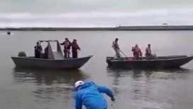 Corrientes: militares paraguayos suspendieron un torneo de pesca Corrientes: militares paraguayos suspendieron un torneo de pesca