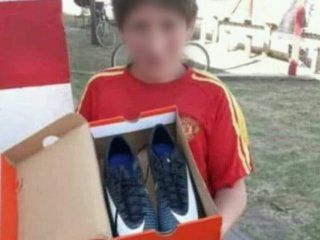 recibio botines de un rival y termino uniendo a los clubes recibio botines de un rival y termino uniendo a los clubes