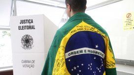 Cerraron los comicios en Brasil: Bolsonaro y Haddad se disputan la presidencia Cerraron los comicios en Brasil: Bolsonaro y Haddad se disputan la presidencia