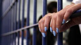 Maniataba a su hijo porque tiene problemas de conducta Maniataba a su hijo porque tiene problemas de conducta