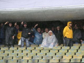 Un puñado de hinchas de Boca pudo entrar a La Bombonera Un puñado de hinchas de Boca pudo entrar a La Bombonera