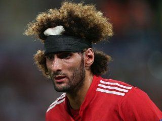 el belga fellaini sorprendio a todos y le puso fin a su extravagante peinado el belga fellaini sorprendio a todos y le puso fin a su extravagante peinado