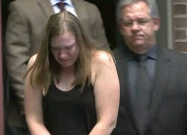 Brittany Borgess fue multada con $25 tras la muerte de su hijastra