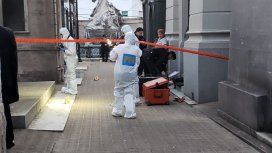 Procesaron a 10 anarquistas por el ataque en el cementerio de la Recoleta y en la casa de Bonadio Procesaron a 10 anarquistas por el ataque en el cementerio de la Recoleta y en la casa de Bonadio