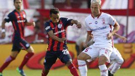 San Lorenzo enfrenta a Huracán en el Nuevo Gasómetro San Lorenzo enfrenta a Huracán en el Nuevo Gasómetro