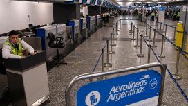 Aerolíneas Argentinas ya funciona como low cost y cobra por el equipaje en bodega Aerolíneas Argentinas ya funciona como low cost y cobra por el equipaje en bodega