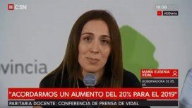Vidal anunció un acuerdo salarial con gremios estatales y criticó a los docentes Vidal anunció un acuerdo salarial con gremios estatales y criticó a los docentes