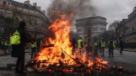 Más de 100 detenidos por las protestas de los chalecos amarillos Más de 100 detenidos por las protestas de los chalecos amarillos
