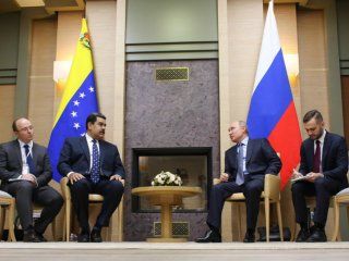 maduro firmo con putin un acuerdo economico por mas de 6.000 millones de dolares maduro firmo con putin un acuerdo economico por mas de 6.000 millones de dolares