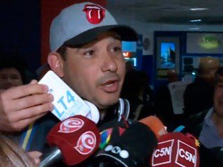 llego a ezeiza el barra brava maxi mazzaro: me iba de vacaciones a barcelona llego a ezeiza el barra brava maxi mazzaro: me iba de vacaciones a barcelona