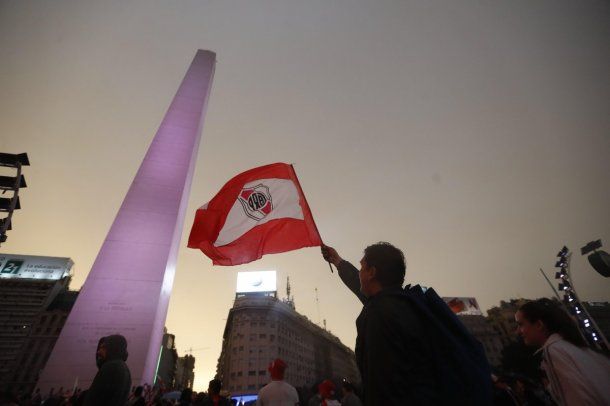 El Obelisco se colmó de hinchas de River<br>