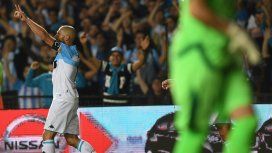 Racing le ganó a San Martín de San Juan y se afianza como líder de la Superliga Racing le ganó a San Martín de San Juan y se afianza como líder de la Superliga