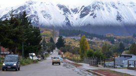 Esquel: regalarán 50 litros de nafta a los turistas chilenos Esquel: regalarán 50 litros de nafta a los turistas chilenos