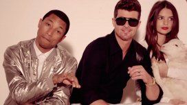 Pharrell Williams y Robin Thicke se ganaron todas las críticas por Blurred Lines Pharrell Williams y Robin Thicke se ganaron todas las críticas por Blurred Lines