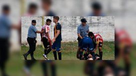 Liga de Posadas: lo expulsaron y noqueó al árbitro de dos trompadas Liga de Posadas: lo expulsaron y noqueó al árbitro de dos trompadas