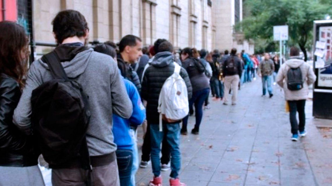 El desempleo subió al 9% en el tercer trimestre del año: hay casi 180 mil desocupados más