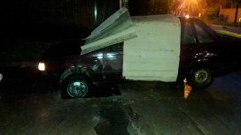 Sacó la cabeza por la ventana porque no le andaba el limpiaparabrisas y murió tras impactar con un volquete Sacó la cabeza por la ventana porque no le andaba el limpiaparabrisas y murió tras impactar con un volquete
