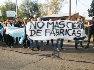 Cierre de fábricas, una constante en la era Macri Cierre de fábricas, una constante en la era Macri
