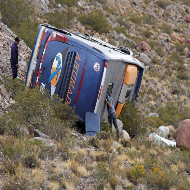 Accidente de micro en Mendoza