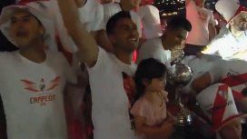 Pity Martínez en el festejo en el Monumental por la Libertadores Pity Martínez en el festejo en el Monumental por la Libertadores