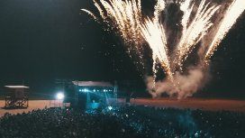 La intimidad de una megafiesta de Año Nuevo que mezcló a políticos y empresarios con la farándula La intimidad de una megafiesta de Año Nuevo que mezcló a políticos y empresarios con la farándula