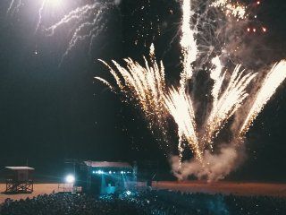 la intimidad de una megafiesta de ano nuevo que mezclo a politicos y empresarios con la farandula la intimidad de una megafiesta de ano nuevo que mezclo a politicos y empresarios con la farandula
