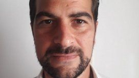 Hallan apuñalado a un hombre tras un incendio en una casa de Haedo Hallan apuñalado a un hombre tras un incendio en una casa de Haedo