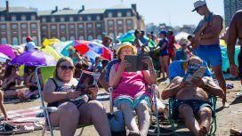 Alquilar por día una carpa en las playas de Mar del Plata cuesta lo mismo que el hospedaje Alquilar por día una carpa en las playas de Mar del Plata cuesta lo mismo que el hospedaje