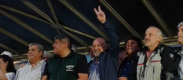 Marcha de las antorchas contra los tarifazos - Crédito: @HugoYasky