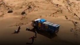 ¡Lo pisó ¡Lo pisó