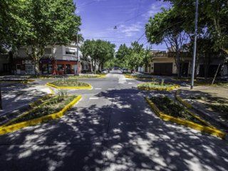 transformaron villa real y desde este viernes los autos no circularan a mas de 30 km/h transformaron villa real y desde este viernes los autos no circularan a mas de 30 km/h