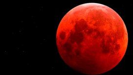 En la noche del domingo se podrá ver una superluna de sangre En la noche del domingo se podrá ver una superluna de sangre