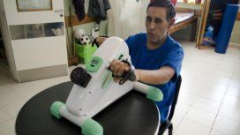 Una imagen de cuando Rivarola estaba en plena rehabilitación tras un mes de internación Una imagen de cuando Rivarola estaba en plena rehabilitación tras un mes de internación