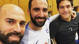 ¡No lo ayudan! El primer error insólito de Higuaín como jugador del Chelsea ¡No lo ayudan! El primer error insólito de Higuaín como jugador del Chelsea