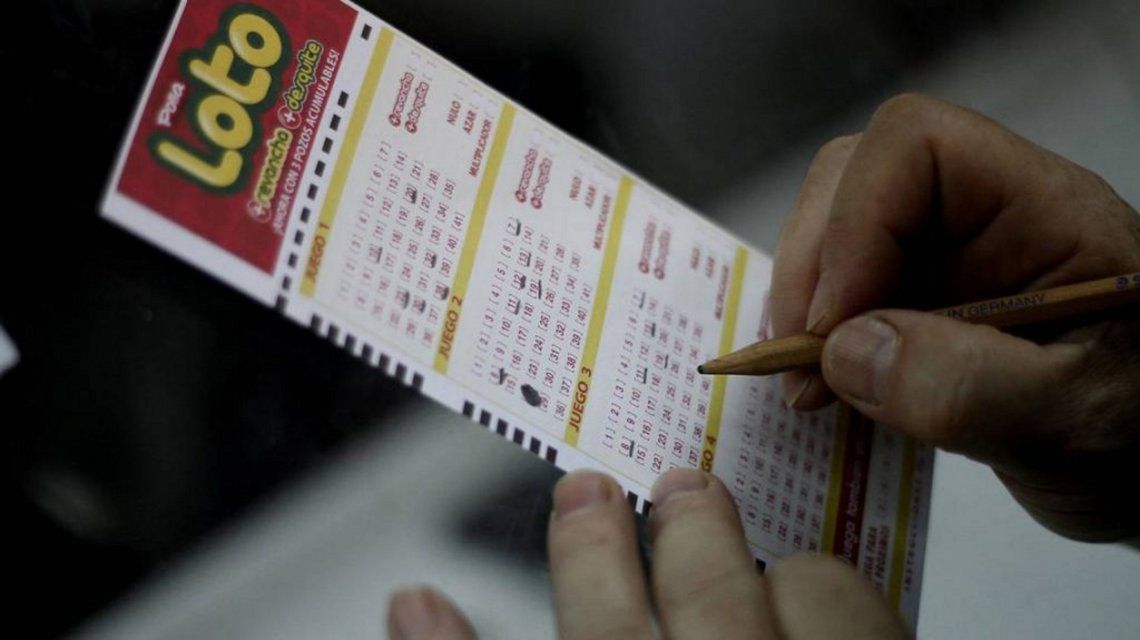 Ganó un millón de pesos en el Loto pero los perdió por no ir a cobrar el premio Ganó un millón de pesos en el Loto pero los perdió por no ir a cobrar el premio