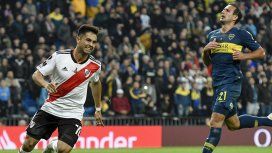 Pity Martínez celebra ante la impotente mirada de Carlos Izquierdoz Pity Martínez celebra ante la impotente mirada de Carlos Izquierdoz
