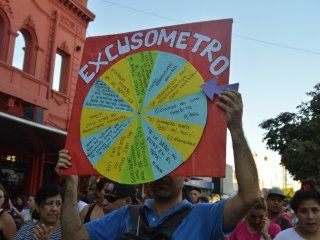 Excusómetro, una creativa forma de protestar Excusómetro, una creativa forma de protestar