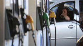 Mantener un auto chico cuesta la mitad de un salario promedio Mantener un auto chico cuesta la mitad de un salario promedio