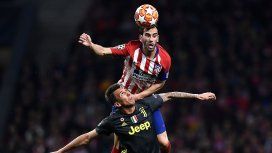 Diego Godín marcó el primer gol Diego Godín marcó el primer gol