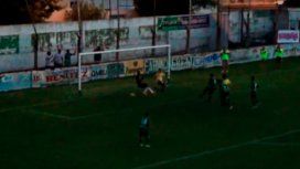 Se cortó la luz en El Porvernir vs Laferrere Se cortó la luz en El Porvernir vs Laferrere