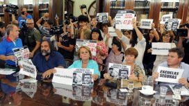 Provincia convocó a los docentes pero ya adelantó que no mejorará la propuesta de aumento Provincia convocó a los docentes pero ya adelantó que no mejorará la propuesta de aumento