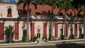 Nicolás Maduro ordenó retener a un grupo periodístico en el Palacio de Miraflores Nicolás Maduro ordenó retener a un grupo periodístico en el Palacio de Miraflores