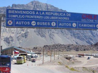les robaron el auto en chile y ahora deberan pagar una gran multa en la argentina les robaron el auto en chile y ahora deberan pagar una gran multa en la argentina
