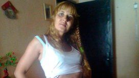 Su hija denunció su desaparición hace ocho meses, pero estaba enterrada en el patio de la casa Su hija denunció su desaparición hace ocho meses, pero estaba enterrada en el patio de la casa
