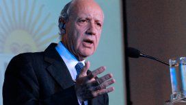 Lavagna sobre el pago a los buitres: el Gobierno hizo un festejo bastante tonto Lavagna sobre el pago a los buitres: el Gobierno hizo un festejo bastante tonto