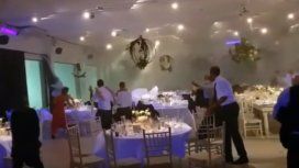 El temporal de lluvia y viento que azotó a Santa Fe arrasó con un casamiento El temporal de lluvia y viento que azotó a Santa Fe arrasó con un casamiento