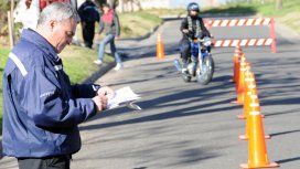 La Plata: no le renovarán el registro al motociclista que tiene multas impagas La Plata: no le renovarán el registro al motociclista que tiene multas impagas