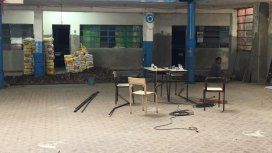 Es una escuela de Moreno que alberga a 900 alumnos Es una escuela de Moreno que alberga a 900 alumnos