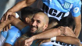Racing le ganó desde el arranque al comprometido Belgrano y se afianza en la punta Racing le ganó desde el arranque al comprometido Belgrano y se afianza en la punta