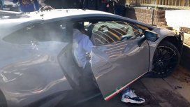 Video viral: destrozó contra un árbol un Lamborghini Huracan Performante Video viral: destrozó contra un árbol un Lamborghini Huracan Performante